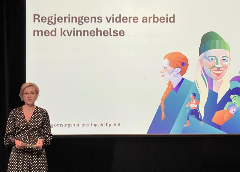 Helse- og omsorgsminister Ingvild Kjerkol mottar NOU om kvinnehelse