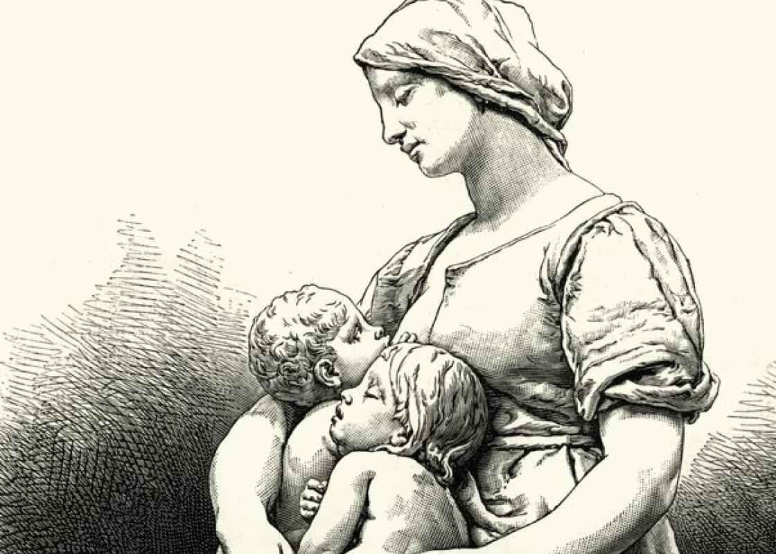 Tegning av en skulptur av en ammende mor med to små barn i fanget